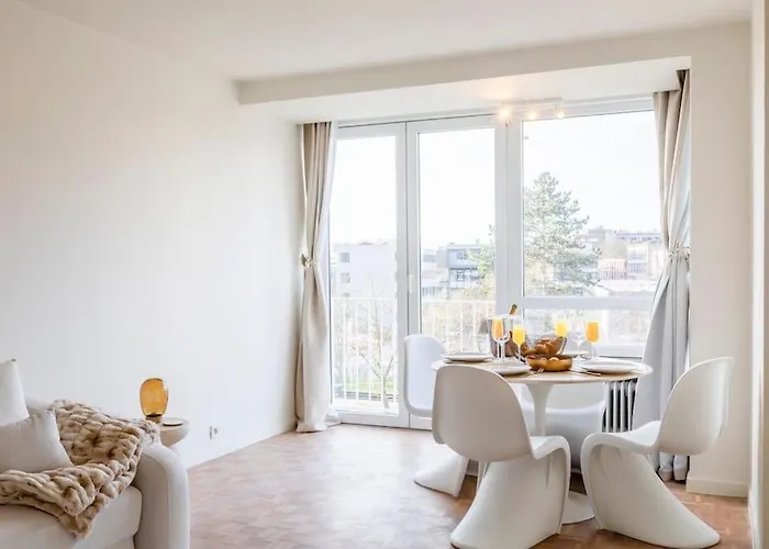 Luxury Leie View * خنت