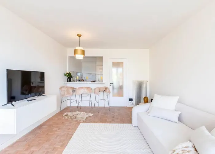 Luxury Leie View * خنت