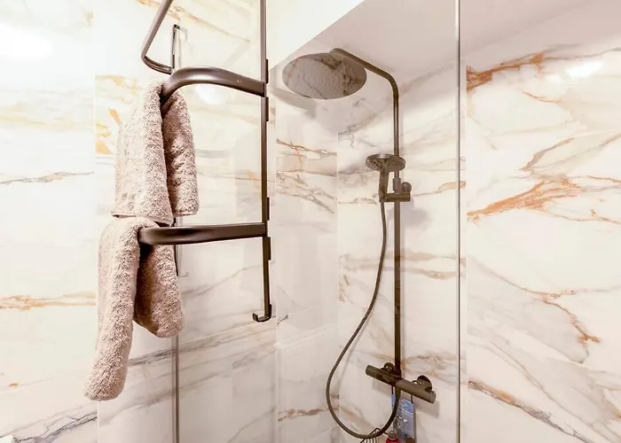 Luxury Leie View شقة